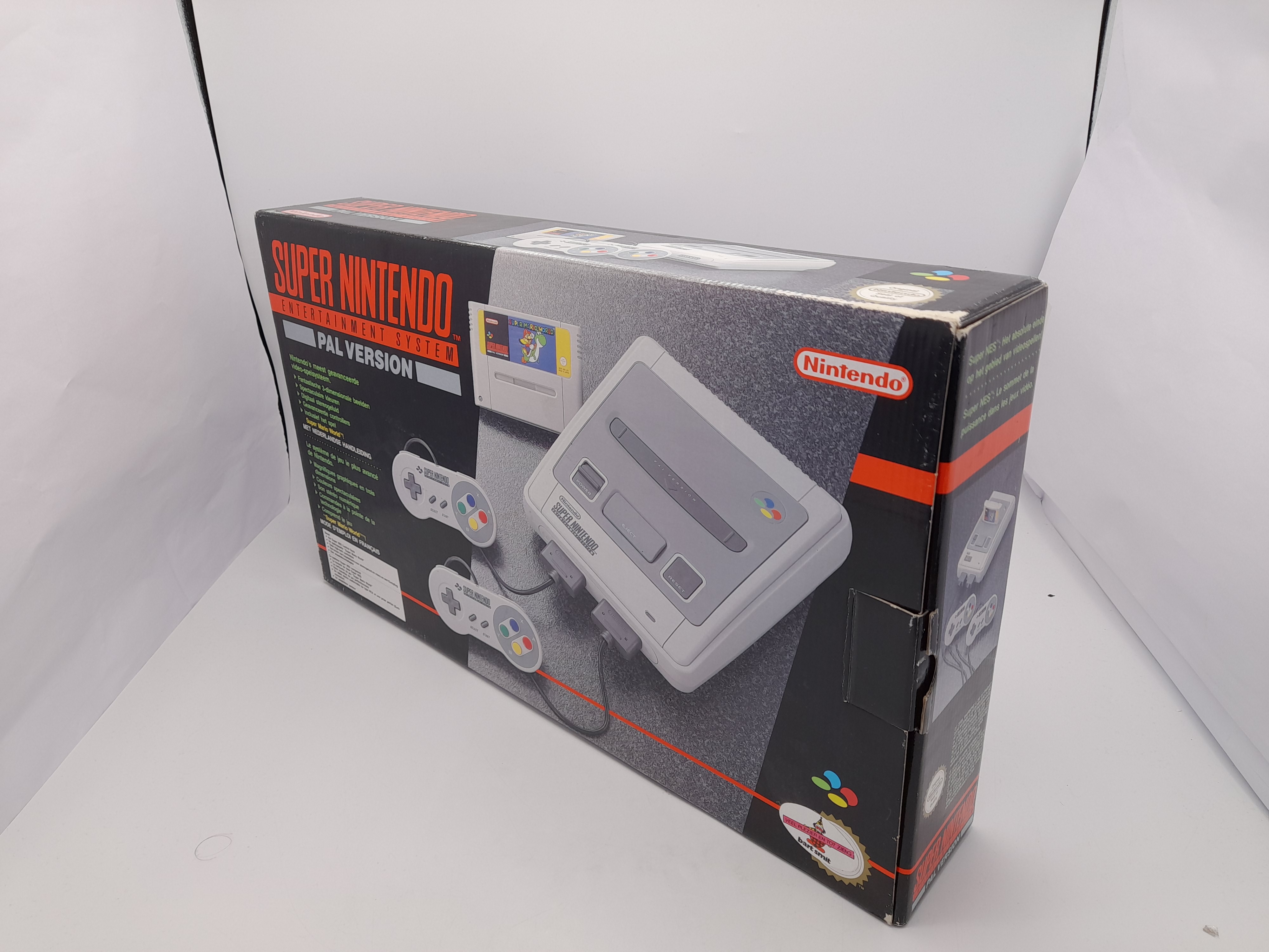 Foto van Super Nintendo in Doos 1-Chip
