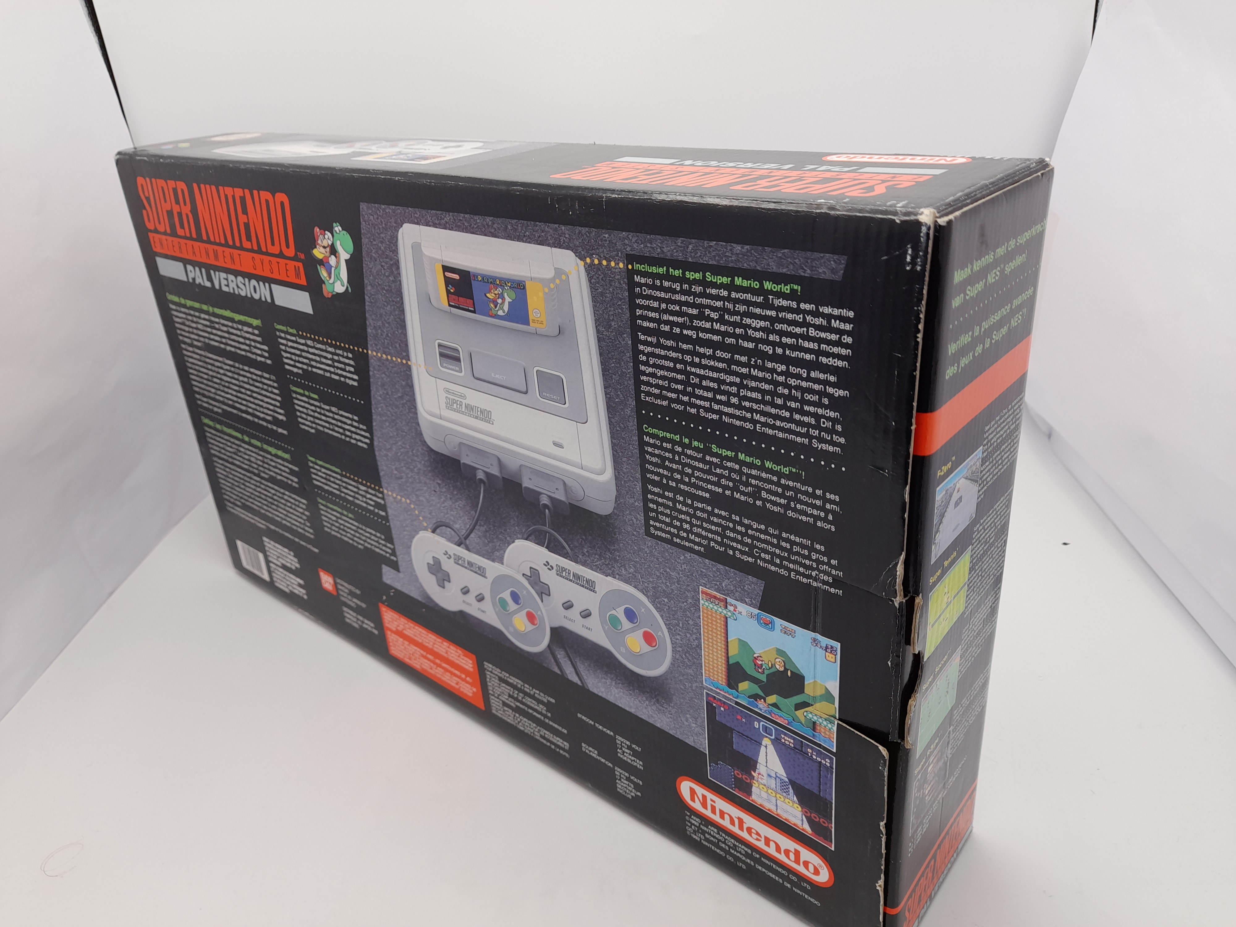 Foto van Super Nintendo in Doos 1-Chip