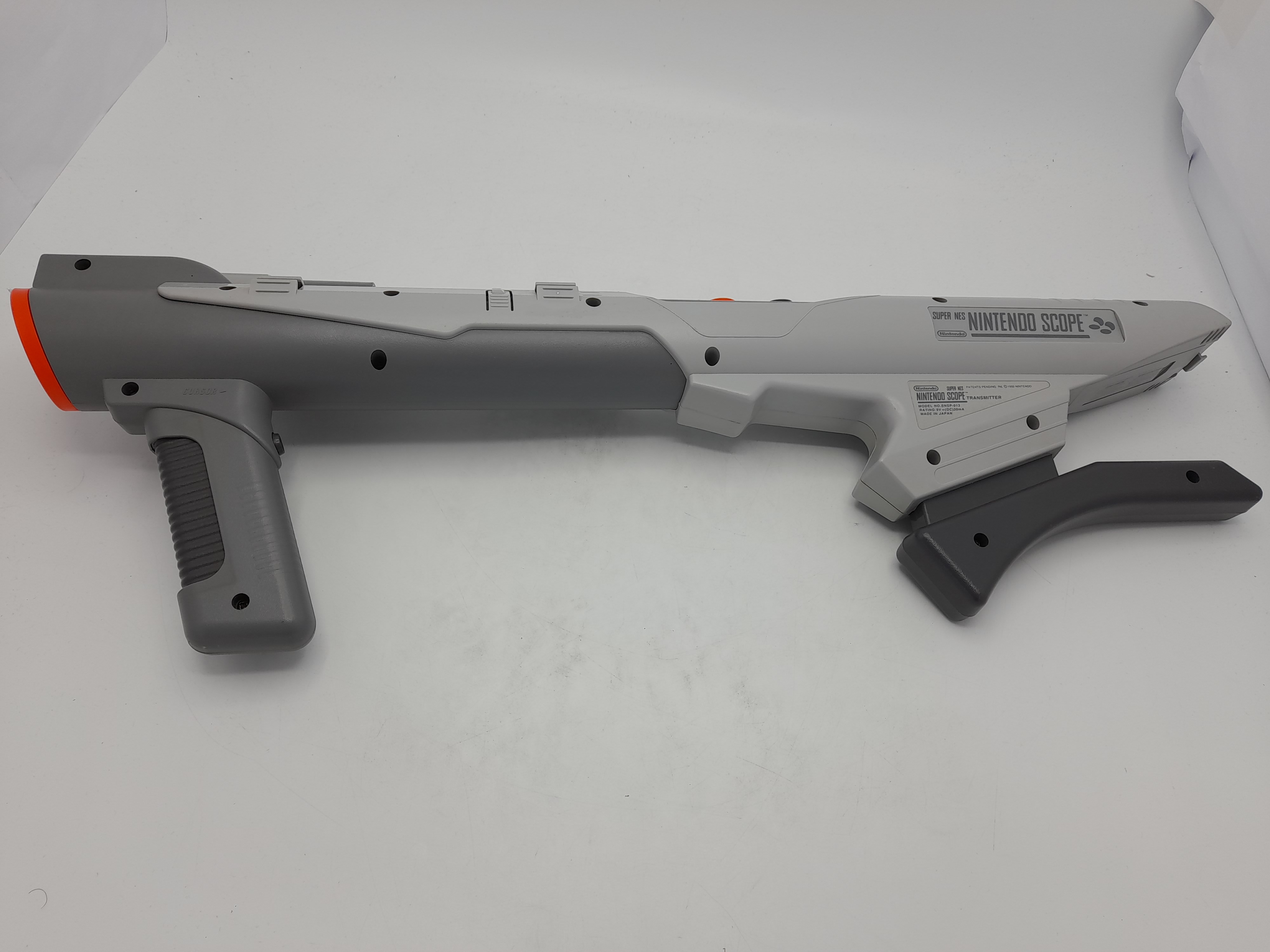 Foto van Super NES Nintendo Scope 6: LazerBlaster + Game + Receiver